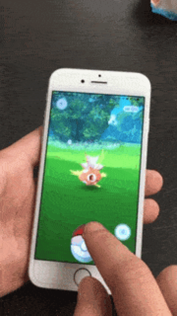 ポケモンgo ポケモンボールの投法術 フェザースロー を知っているか ポケモンgo攻略まとめwiki ゲームドライブ ゲードラ